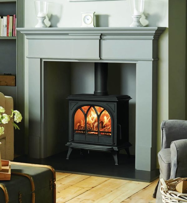 Stovax Huntingdon 30 wood burner with tracery door